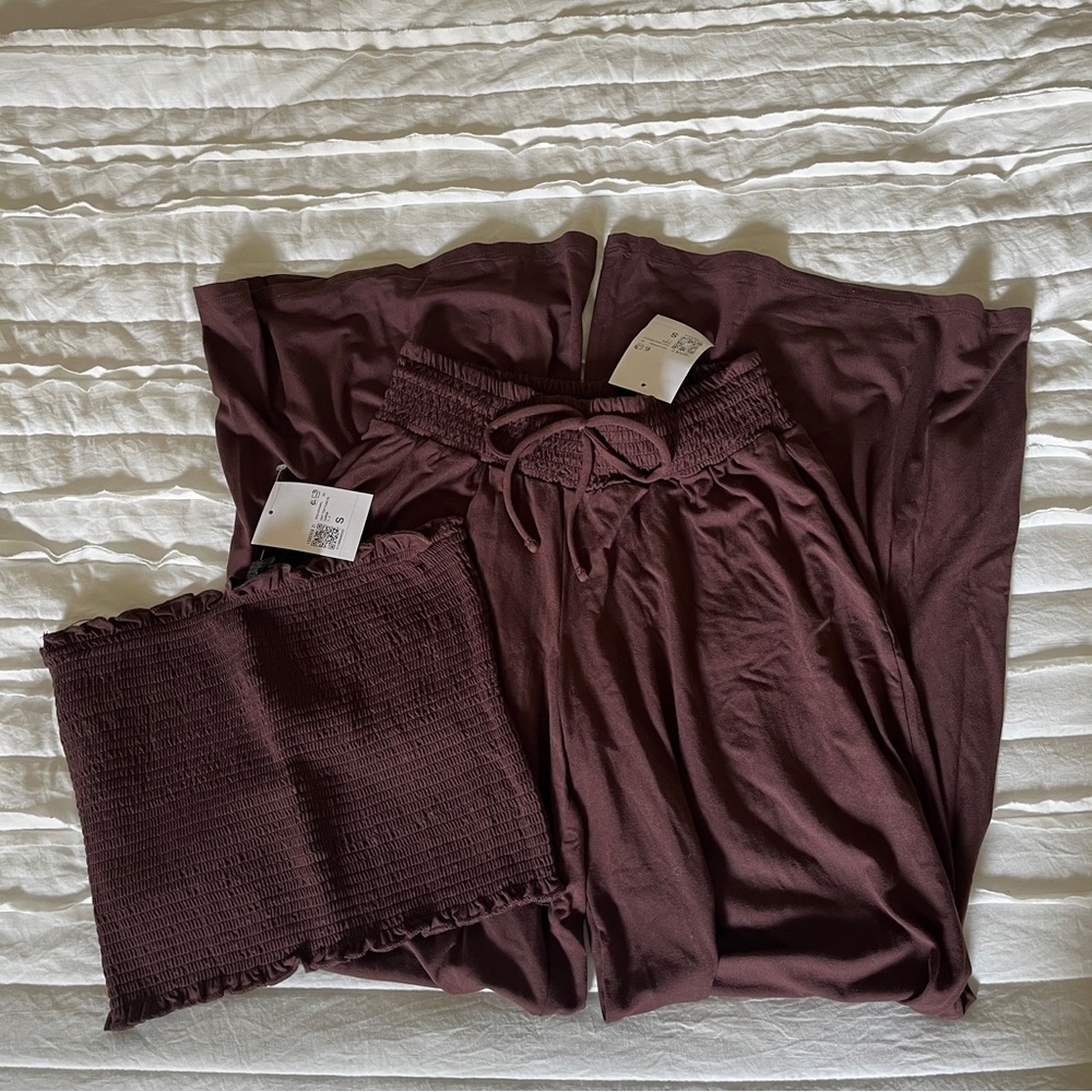 Smocked lounge set